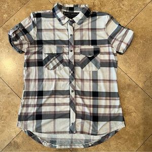 Polly & Esther plaid short sleeve size large